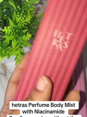 hetras Perfume Body Mist combines fragrance with niacinamide for a refreshing body-care experience. Perfect for adding a little extra scent and luxury to your everyday routine! ๐ #Hetras #PerfumeBodyMist #BodyCareFinds #FragranceTok #TikTokShop