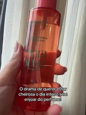 Aquele toque perfumado que deixa o autocuidado ainda mais gostoso! Perfeito para renovar a sensação de frescor e deixar sua marca por onde passa. 💕 #Skelt #BodySplash #Perfumaria #TikTokShopBR1111 #Promo1111