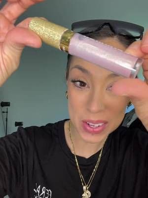 These super lesser glimmer glasses from Revlon are ridiculously beautiful on my lips and feel so hydrating🥰 #revlonsuperlustrous #tiktokshopjumpstartsale #tiktokshopcreatorpicks