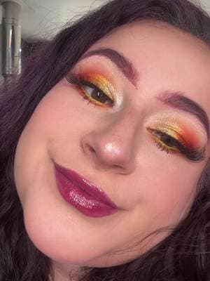 Found my new favourite lip combo! @nyxcosmetics_uk Lip IV Hydrating Gloss Stain (Grape Gushin’) and The Fat Oil Lip Drip Gloss (that’s so chic) like usual they will be linked down below! ❤️ #makeup #lipcombo #holygrailproducts #nyxcosmetics #tiktokmademebuyit