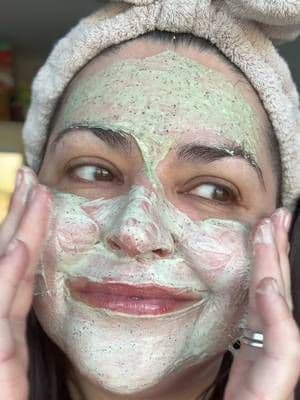 ✨Non-drying clay cleanser that feels like mochi & clears your pores? Yes please! ✨ Mochi cleanse magic, unlocked. If you’ve got whiteheads, blackheads, or skin that just feels meh… this one’s for you. The VT Cica Mask Cleanser is my new go-to for soothing, smoothing, and serious pore TLC 💚 Starts as a creamy clay mask, transforms into a soft foam - your skin gets the best of both worlds. ✨ Centella Asiatica – calms & repairs ✨ Green Herb Complex – supports skin recovery ✨ Green Clay – clears pores & controls sebum That mochi texture? As satisfying as the results. Bonus tip: It’s amazing on the body too - don’t sleep on that! @VT Cosmetics US @VT COSMETICS Influencers #VTCosmetics #CicaMaskCleanser #MochiCleanser #ClayToFoam #CentellaAsiatica #GreenClay #SoothingSkincare #PoreCare #SkincareRoutine #Glow_with_Ania #TikTokMadeMeBuyIt #Kbeauty #Skintok #ViralSkincare #Whiteheads #Blackheads #ChinBumps #Koreanskincare #Ad #Gifted