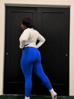 GRWM for glute day because the peach won’t grow itself 🍑✨ #fyp #amazonfinds #glutes #gym #gymshark