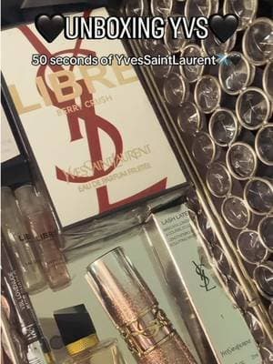 @YSL Beauty ๐ค Unboxing YSLโฆ e sono ufficialmente innamorata. Dal packaging ai dettagli glitterati, ogni prodotto sembra uscito da un sogno. โจ๐ฅน #Y#YSLY#YSLBeautyU#UnboxingB#BeautyCreatorL#LuxuryCosmetics #Giftedโจ