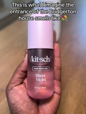 This is what I imagine the entrance of the Bridgerton house smells like 💐✨ Soft violet, elegant, and clean — I’m obsess