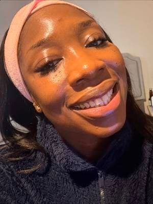 @Vaseline #VaselineGlowGettersUK #AD #vaselineglutavalentine