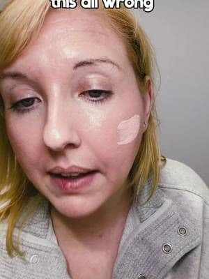 sorry but you’re using this wrong… once you do it like this it actually looks so much better #makeuphacks #plouise #beautytok #tiktokshop #makeuptips