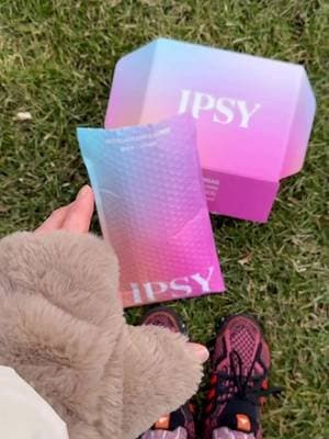 Let‘s dive into the New Year with a burst of glam with @IPSY and @boxycharm ! 🌟 Loving the sparkle and shine of this bag, it’s totally my style! 😍 I‘ve got a runny nose while making this video. 😂 but the show must go on, right? This month is all about Glow Your Soul, encouraging us to relax, recharge, and face whatever 2024 throws our way. January #GlamBag🔥 Get 5 deluxe samples with a cute glam bag for $14/ Month (Up to $70 Value ) @Oryza Beautyy : Baked Opaline Highlighter @Lucky Chick : Daydreams eyeshadow palette @Aceologybeauty : Berry Glaze lip mask @renskincarenorge : Radiance Glow and Protect Serum @Veriphy Skincare : 20/20 eye cream Boxy charm 🔥5 full sized products $30 / Month (UP to $200 Vaule) @Glow Recipe : Watermelon Glow Niacinamide Sunscreen SPF 50 @CONTEXT SKIN : Dual Lip Pencil shades: Desert Plains & Starbreakers @WE ARE PARADOXX : Volume Blow Dry Spray+ Mega come @Rodial : Mascara XXL @Laura Mercier : Forbidden Rose Caviar Stick Eye Color ✨️ Tap the link 🔗 in my bio and stories to grab yourself a bag. 🌸https://glnk.io/mz73x/feichung-model #glowyoursoul #GiftedbyIPSY #pr #glowyoursoul #NewYearGlam #GlamAndGlow #BeautyUnboxed #BeautyJunkie #IPSYAddict #makeuplover #beautycommunity #ipsybag #boxycharm #ipsyglambag #boxycharmbyipsy #ipsyspoilers #januaryipsy #januaryipsybag #makeup #skincare #haircare