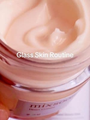 Simple routine at a really good price 👌 check the bundle sale last time I checked it was over 50% off @mixsoon #mixsoon #bundledeals #glassskin #skincareroutine #tiktokshopcreatorpicks