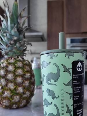 No spills. No mess. No stress 😅 Kid-proof and dinosaur cute 🦖💧 This cup is a MUST. Shop now 👇 #momhack #momwins #kidmusthave #hydrojug #tiktokmademebuyit