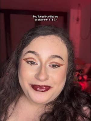 @Too Faced UK is available on TTS UK meaning you can grab their bundles now! #toofaced #chocolate #dealdrops #tiktokmademebuyit #makeup