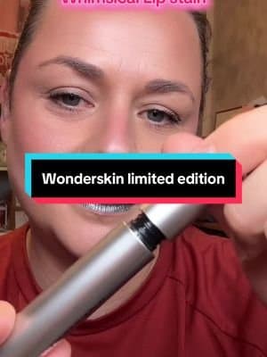 A perfect gift - for yourself 😜🤩 @Wonderskin 💋 #wonderyou #lipstain #tiktokmademebuyit #dealdrops #beautycrush