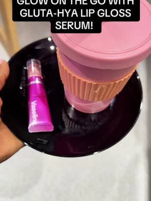 @Vaseline could never go wrong with my Gluta-Hya tinted serum lipgloss #vaselineglowonthego #vaselineglowgettersuk #ad