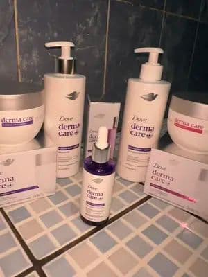 Cuida tu cuero cabelludo reduce la caída y obtendrás un cabello mucho más hermoso con Dove. 💜💜💜💜 #DoveDermaCare #FuerzaAnticaida #Publicidad #DermaCareFM @Dove México @For_Me