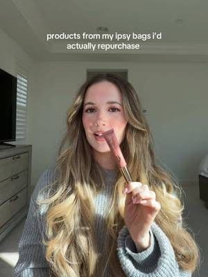 @IPSY is one of my favorite ways to try new products that i wouldn’t normally pick up myself | use link: https://glnk.io