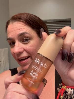 Your hair deserves to smell good too. \ud83d\ude0f Amber Shores is SO good!
•I may earn commission•
#Kitsch #KitschHair