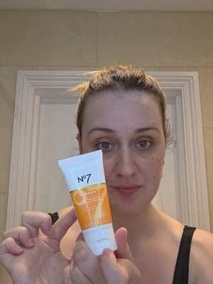 Get unready with me using ✨️No7 Cleansing wipes ✨️No7 Radiance+ Exfoliating Cleanser ✨️No7 Retinol Night Cream @No7 #AD #No7Beauty #No7BeautyCommunity