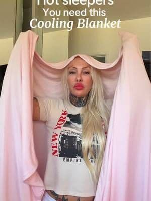 Hot sleepers, this is not a drill. 🧊 This Bedsure cooling blanket features a Q-Max rating of 0.4 for an instant cold-to-the-touch feel. If you struggle with night sweats or hot flashes, this is the summer bedding essential you’ve been looking for. Breathable, reversible, and 10x cooler than cotton. Get yours in the TikTok Shop below! 👇 #coolingblanket #hotsleepers #bedsure #nightsweats #tiktokshopfinds @bedsure_official @Bedsure