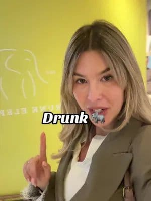 Drunk elephant es una marca icónica de Estados Unidos que también la podes encontrar en Argentina únicamente en @Perfumerías Rouge Sabías que la marca es famosa por el concepto de hacer un smoothie con tu skincare? Si quieren les cuento más sobre esto 🩷 #drunkelephant #skincare #skincareroutine #ad @Drunk Elephant