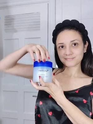 ¿Quieres mejorar la apariencia de tus poros y conseguir una piel más suave? ✨
Los MEDICUBE ZERO PORE PAD combinan AHA y BHA para exfoliar, eliminar células muertas y ayudar a controlar el exceso de sebo.
Sus discos de doble textura y su esencia de lavanda convierten el cuidado de tu piel en un paso práctico y refrescante. 💜
🛒 Encuéntralos en el carrito naranja y descubre si son para ti.
#medicube #ZeroPorePad #koreanskincare #poros #skincare #tiktokshop