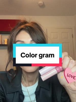 @Colorgram US #COLORGRAM #TikTokShopCreatorPics luxurious formula. Incredible price leaves a long lasting stain on the lips, flawless and beautiful to gift yourself or give someone else happy holidays. #TikTokShopBlackFriday #TikTokShopCyberMonday #spotlightfinds