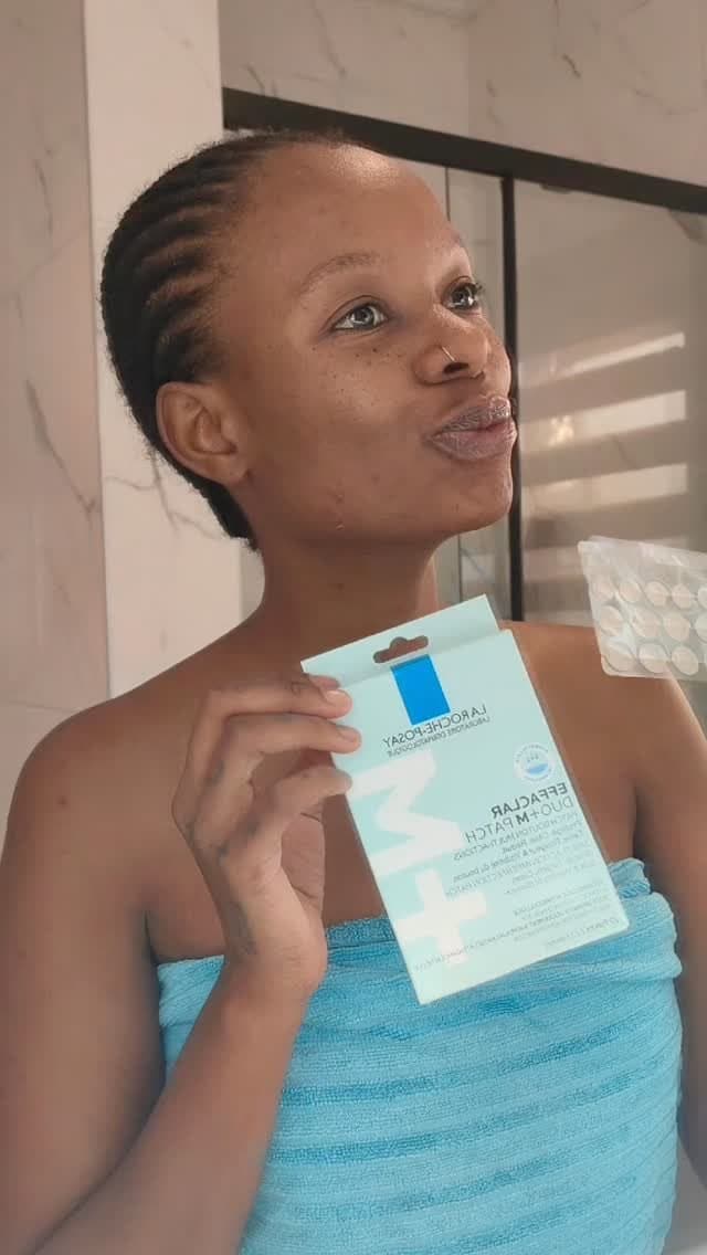 Been dealing with acne for a while now 😢Marks are worse and it's painful
But with @larocheposay when I say No more P
