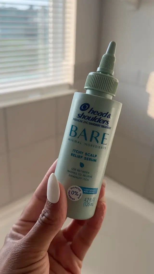 It’s nice to know that you bump into products you didn’t know you need or existed and once you tried it, you needed it right away. This is the product that if you go for days without not washing your hair like myself, it can help alleviate a lot of the dryness and the itchiness that comes with it so definitely a new staple in my routine for those days as a mom where I just don’t have time for myself! @influenster @Head and Shoulders #complimentary #MintyCoolRelief #GiftedByHeadandShoulders