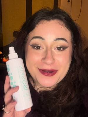 @ISOCLEAN hypochlorus cleansing solution is one of my fave products right now and makes double cleansing soooo much easier #skincare #isoclean #springsale #tiktokmademebuyit #dealdrops