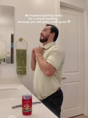 Getting ready for a meeting means more than just putting on a nice shirt😙 Even if it’s virtual, you still gotta smell good 🤭 #gifted #oldspice