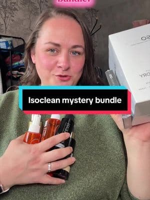 Everyone loves a mystery bundle! I’m absolutely chuffed with mine! #tiktokmademebuyit #isoclean #brushcleaning #makeupbrushes @ISOCLEAN