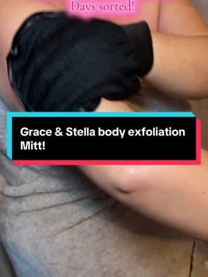 Wow my skin feels soft, silky smooth. This can be used even on the most sensitive skin! @grace and stella #tiktokmademebuyit #blackfriday #christmas #exfoliateyourskin #exfoliate