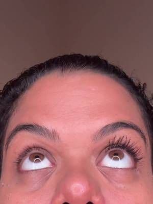 I know a tubing mascara HATES to see me 🤣 Back to school means your makeup needs to survive the WHOLE schedule This is the LOCK IT IN step Tarte’s Life Lock Hydrating Setting Spray helps keep everything in place for up to 16 hours without ruining hydration, while the tartelette Tubing Mascara gives you long, defined lashes without the flakes, smudges or raccoon eyes. Because whether you’re heading to class, teaching it, doing drop off or sitting in rush hour traffic… we did not get ready just for our face to give up before lunch. 😂 Quick and Pretty and LOCKED IN 🤞🏽 #tarte #hydratingsettingspray #tubingmascara #tiktokshopbacktoschool #TarteLockedInDuo