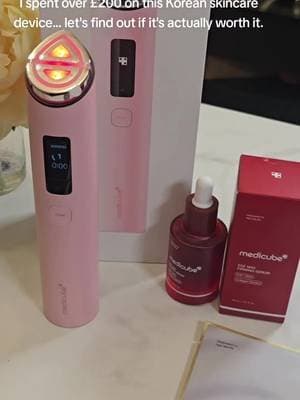 As a 53yr old, I wish I got this device earlier. The medicube Booster PRO X2 is a beauty tobehold and way to transform my skincare journey. 7 modes wider plate Less time to spend @medicube UK @medicube global #medicubeskincare #boosterprox2 #beautifulskin #antiagingskincare #tiktokmademebuyit