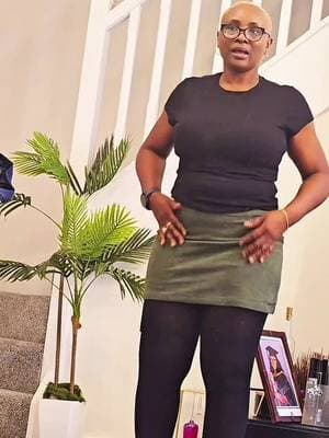 Cute 2 in 1 skirt. Comes with an inbuilt short @halara_uk #halara #2in1skirt #corduroyskirt #shortskirt #tiktokmademebuyit