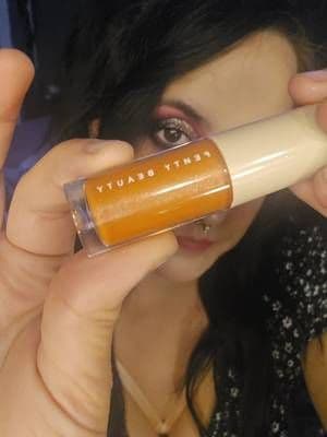 Shade Fenty Glow @Fenty Beauty #fenty #glossbomb #gloss #tiktokshop