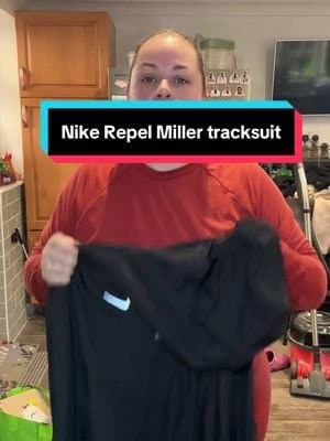 Great price for this @Nike tracksuit. #tiktokmademebuyit #dealdrops #thinkprice #sportswear #nike