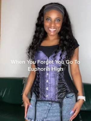 I love this transition perfect way for me to show off my @adoreme Pretty Corset 💜 #adoreme #gifted #whyarentyouinuniform#euphoria#corsetoutfits