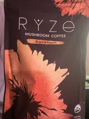 ⬆️ Check the price 🤯 Tap the orange cart #coffee #coffeetok #coffeetiktok #tiktokshopcreatorpicks #falldealsforyou @ryzesuperfoods