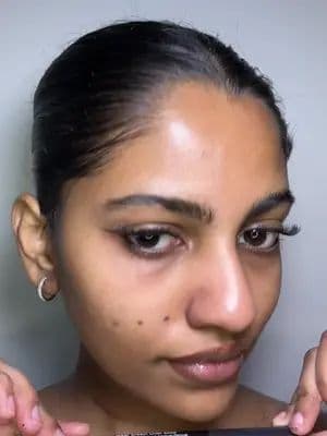 Wing liner using the Long-Wear Cream Liner Stick in shade Panther #giftedbybobbibrown @Bobbi Brown