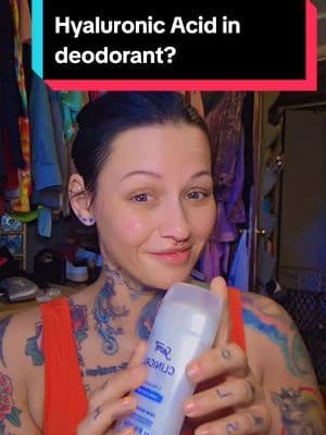 I've really been enjoying Secret Clinical. It keeps me feeling fresh all day, goes on smoothly, and I love that it's mad