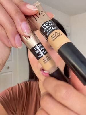 Así me gusta corregir mis ojeras con una brochita #tiktokshopcreatorpicks #blackfridaytiktokshop #concealer #elfcosmetics #blackfriday