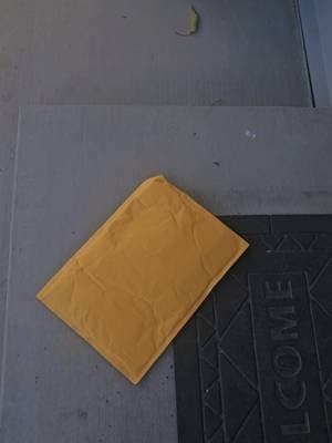 Cant wait to share 🤭 #freesample #tiktokshop #tiktokshopaffiliate #genius #focus
