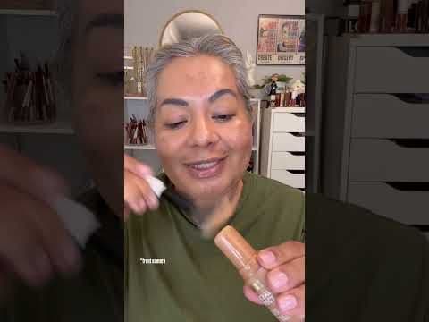 Swapped the dewy base for a mattifying primer this time—no Byoma toner, just straight grip