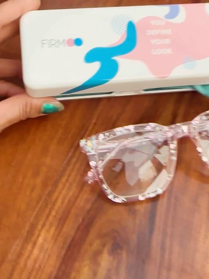 ✨ AD | Gifted – Firmoo Eyewear ✨
Say hello to my newest favourite pair from @firmoo_glasses — the Lindsay20516 in Pink