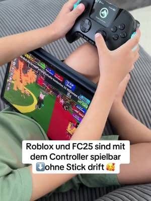 Mein Sohn testet den viralen Controller mit FC25 & Roblox 🎮🔥 Ultra schnell, top Grip & mega günstig im TikTok Shop! 👇 #Controller #GamingSetup #Roblox #FC25 #TikTokShop #GamingDeal #ViralGaming
